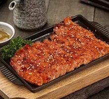 Grilled Charcoal Pork Belly on Iron Plate