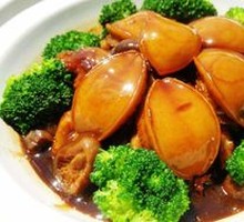 Braised Pork Belly with Fresh Abalone