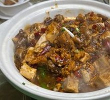 Fish Roe and Tofu in Clay Pot