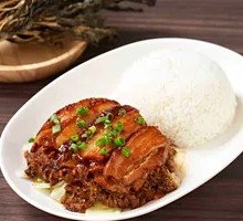 Preserved Vegetable Braised Pork Rice