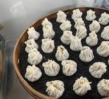 Peng's Fresh Pork Dumplings