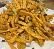 Dry-Fried Sesame Lotus Root Strips