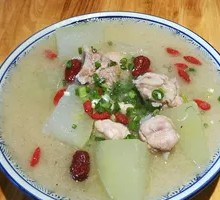 Winter Melon and Pork Rib Soup with Rice
