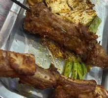 Special Rack Roast Lamb Chops