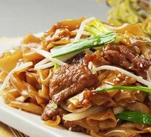 Corn and Egg Fried Noodles