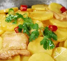 Spicy Potatoes in Dry Pot