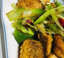 Glutinous Rice-Covered Wuchang Fish