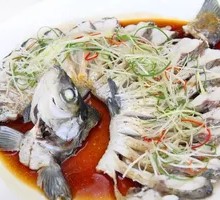 Steamed Wuchang Fish