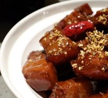 Osmanthus Braised Pork