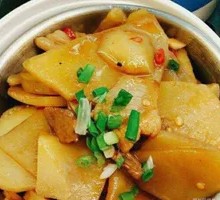 Cumin Potato and Pork Rice Bowl