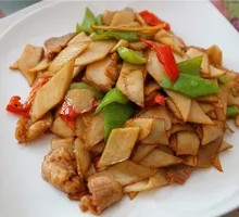 Stir-fried Pork with King Oyster Mushrooms