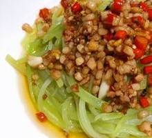 Minced Pork with Bitter Melon Strips