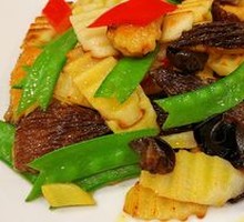 Stewed Yam with Oyster Mushrooms