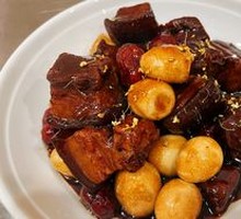 Osmanthus Braised Pork