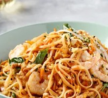 Vietnamese Stir-Fried Rice Noodles