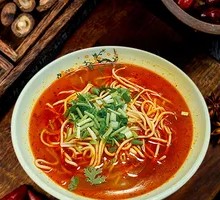 Beef Tallow Bone Soup Noodles