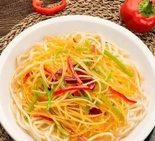 Spicy Pepper and Potato Noodles