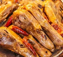 Spicy Boiled Duck Heads