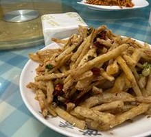 Dry-Fried Lotus Root Strips