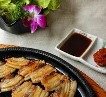 Macau Crispy Roast Pork Belly