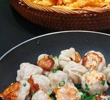 Mini Thumb Pan-Fried Buns