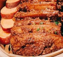 Soy Sauce Steamed Pork with Rice Flour