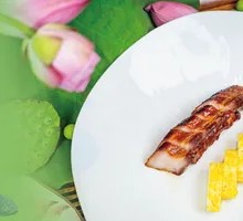 Caramelized Barbecue Pork with Pineapple