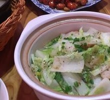 Braised Pork Balls with Chinese Cabbage