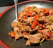 Stir-Fried Beef with Yellow Onion