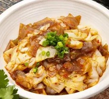 Sour Cabbage Stir-Fried with Rice Noodles