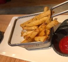 American Sour Cream and Chive Potato Fries