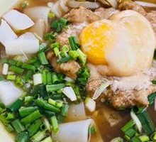 Wuhan-style Carbonated Pork Noodles