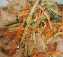 Sesame Noodles with Rice Noodles