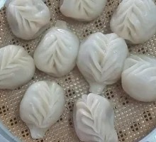 Willow Leaf Steamed Dumplings