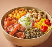 Plum Sauce Dongpo Pork and Hot Spring Egg Rice