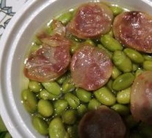 Sausage Steamed with Corn and Peas