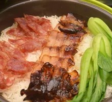 Signature Preserved Meat Clay Pot Rice