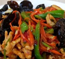 Fish-Flavored Shredded Pork Rice Bowl