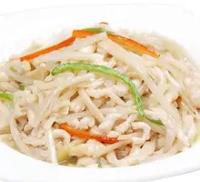 Stir-fried Chicken and Bamboo Shoots