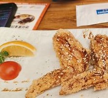 Black Pepper Sugar Crispy Chicken Wings