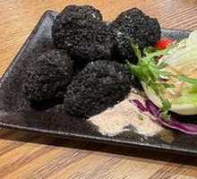 Hell Black Gold Fried Chicken