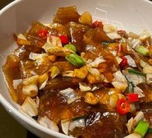 Sour Cabbage Luoyi Taro Noodles