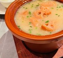 Wuhan-style Braised Lotus Root Soup
