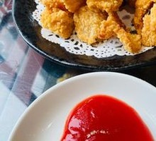 Fried Rice Noodles with Pork