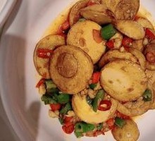 Spicy Stir-Fried Quail Eggs