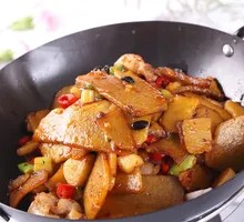 Spicy Potatoes in Dry Pot