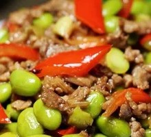 Minced Pork with Corn and Peas