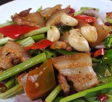 Sichuan-style Pork with Green Peppers