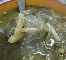 Preserved Vegetable and Glass Noodle Soup
