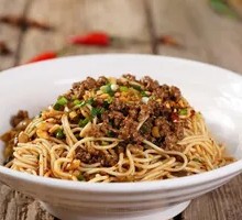 Zhajiangmian